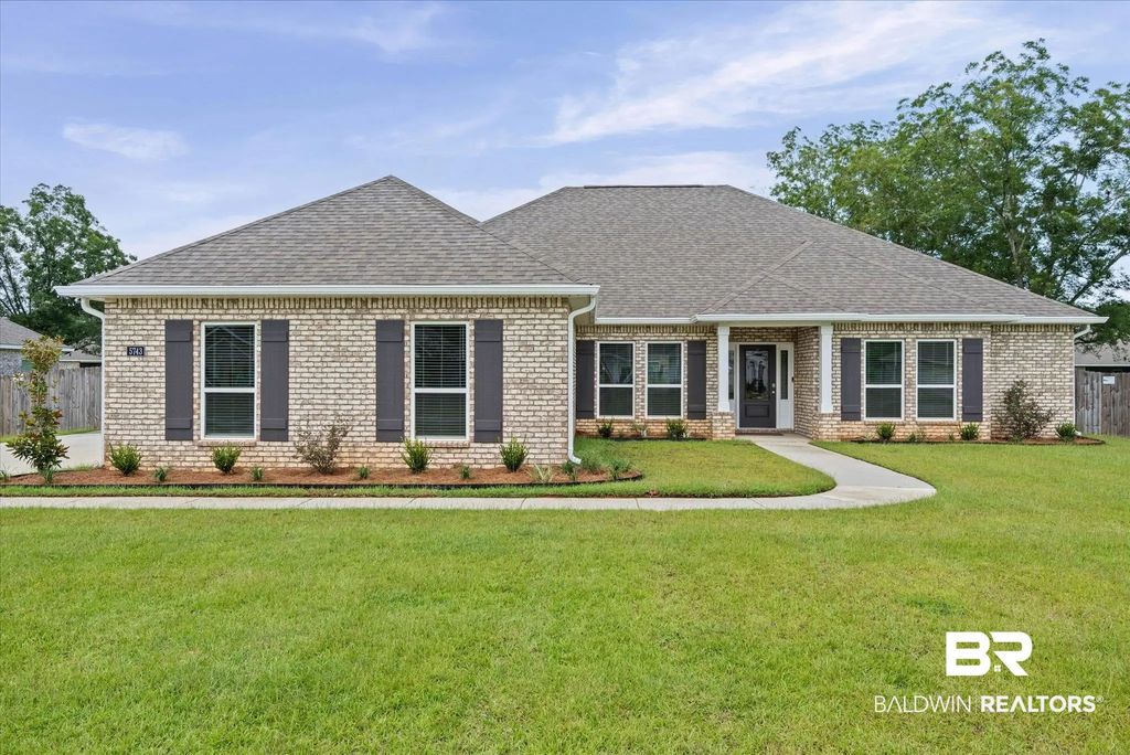 5743 Orchard Lane, Grand Bay