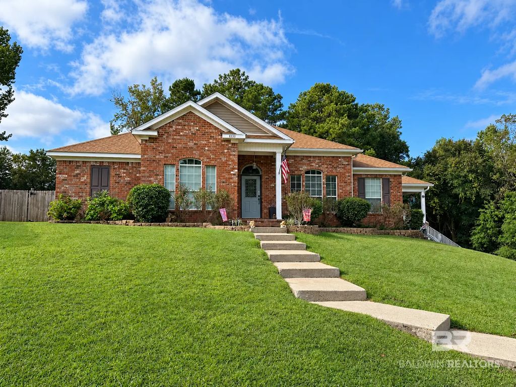 8330 Carousel Court, Daphne