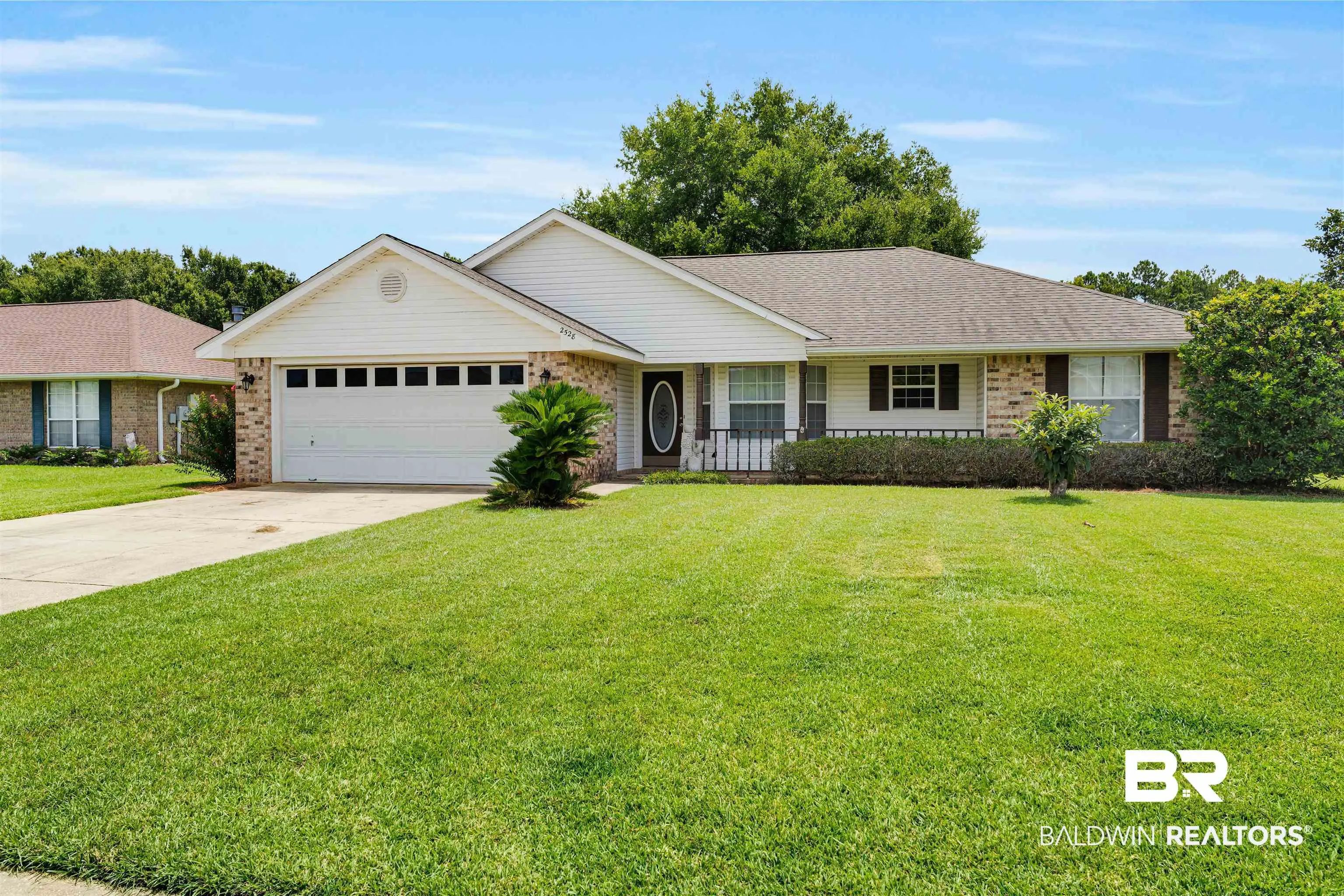 Photo of Listing #383016