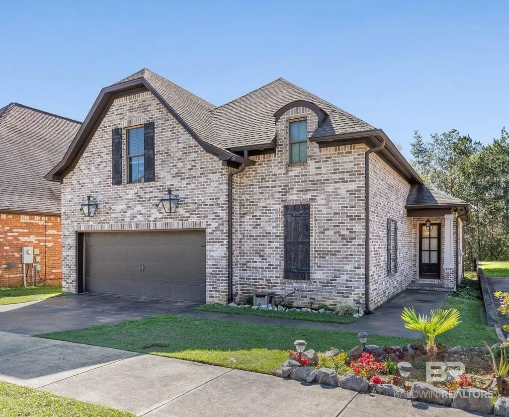 3528 Rue Royal, Mobile