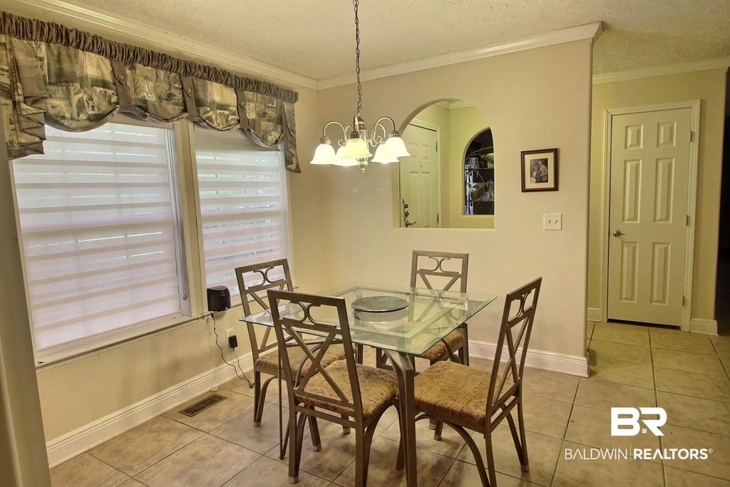 14000 Boros Road, Elberta