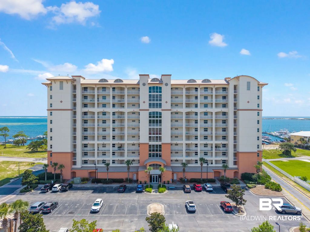 10099 Nelle Ave 1006, Pensacola