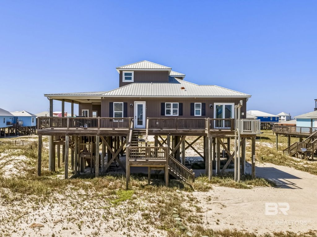 103 Raphael Semmes Street, Dauphin Island