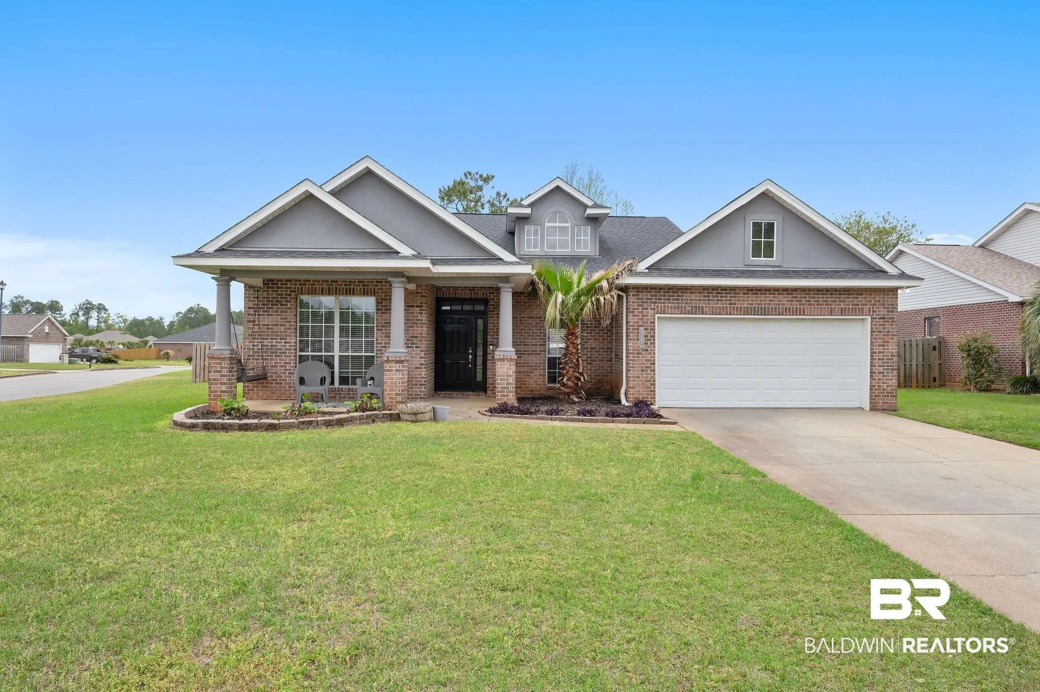 Photo of Listing #394415