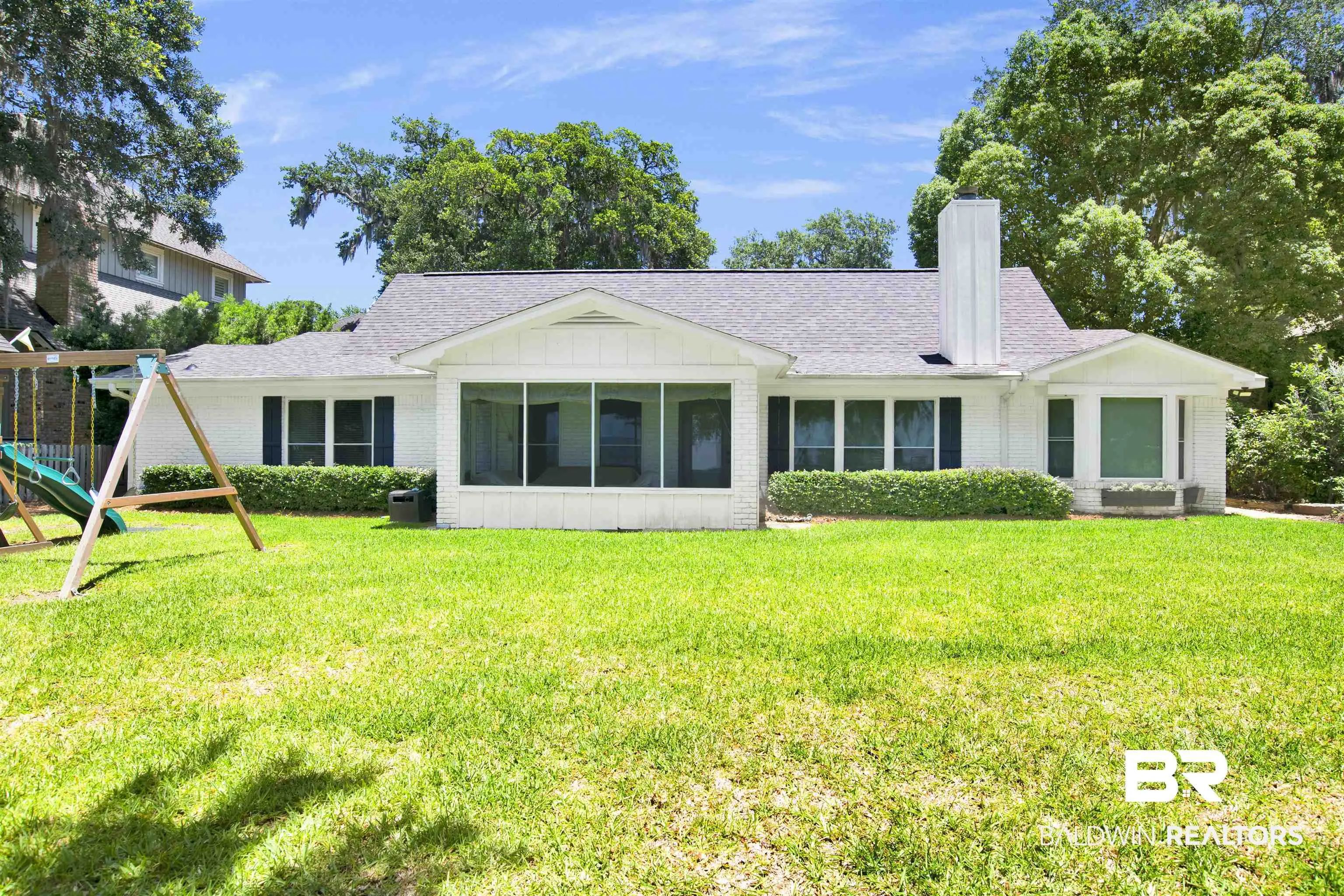 Photo of Listing #396439