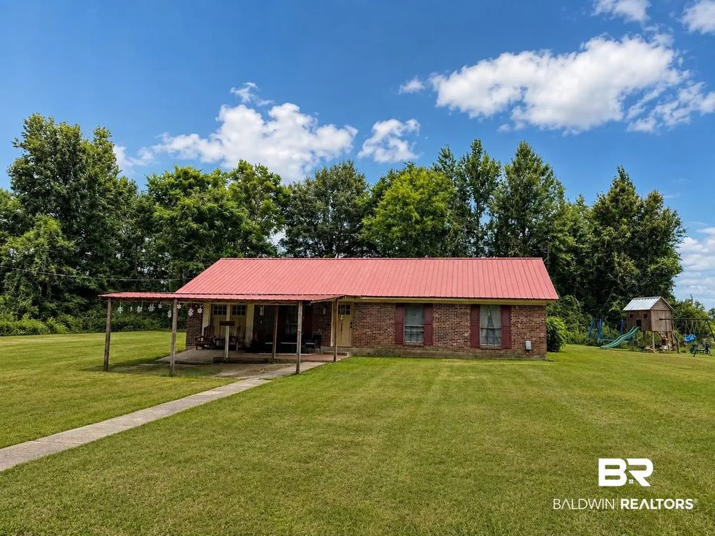 257 Brantley Lane, Brewton