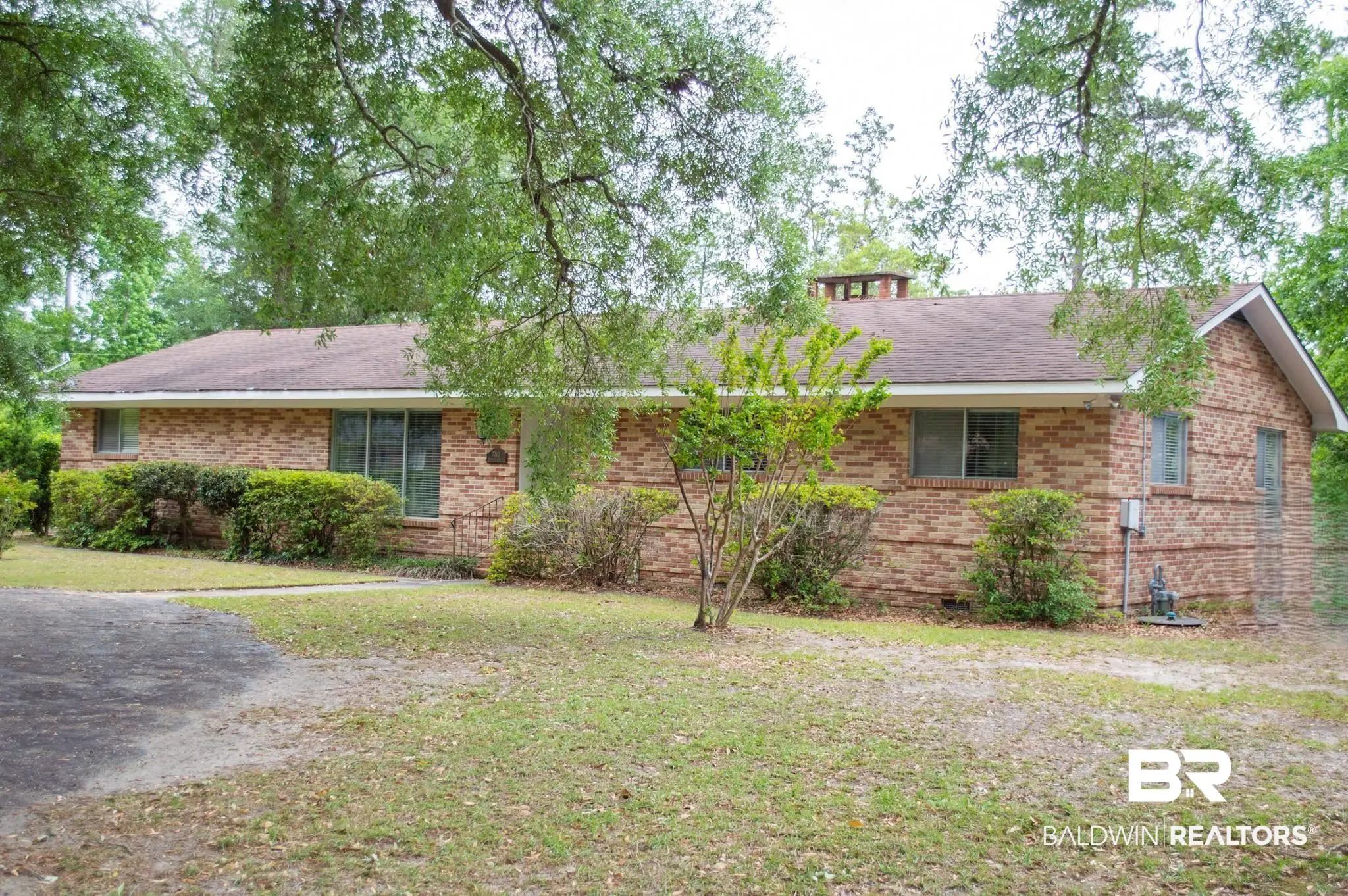 Photo of Listing #395595