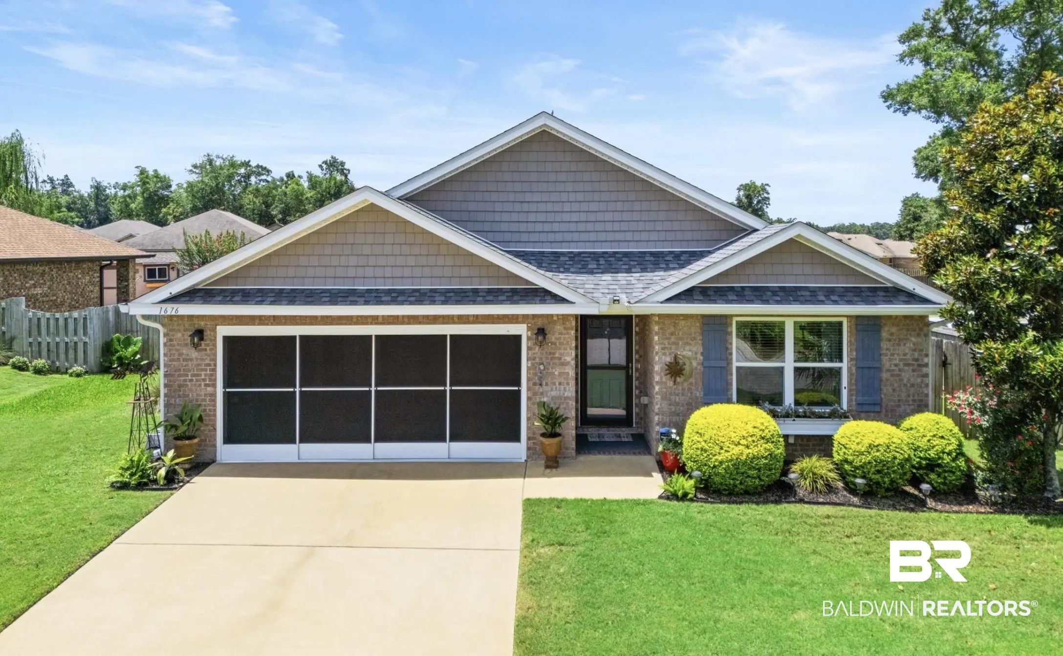 Photo of Listing #398508