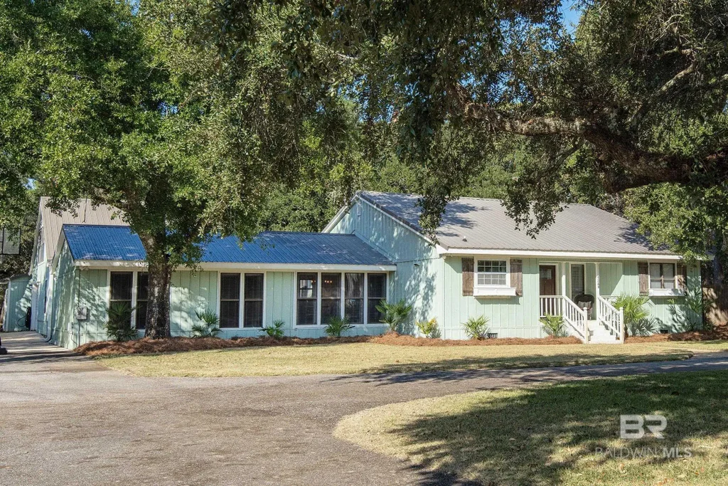 1349 W Fairway Drive, Gulf Shores