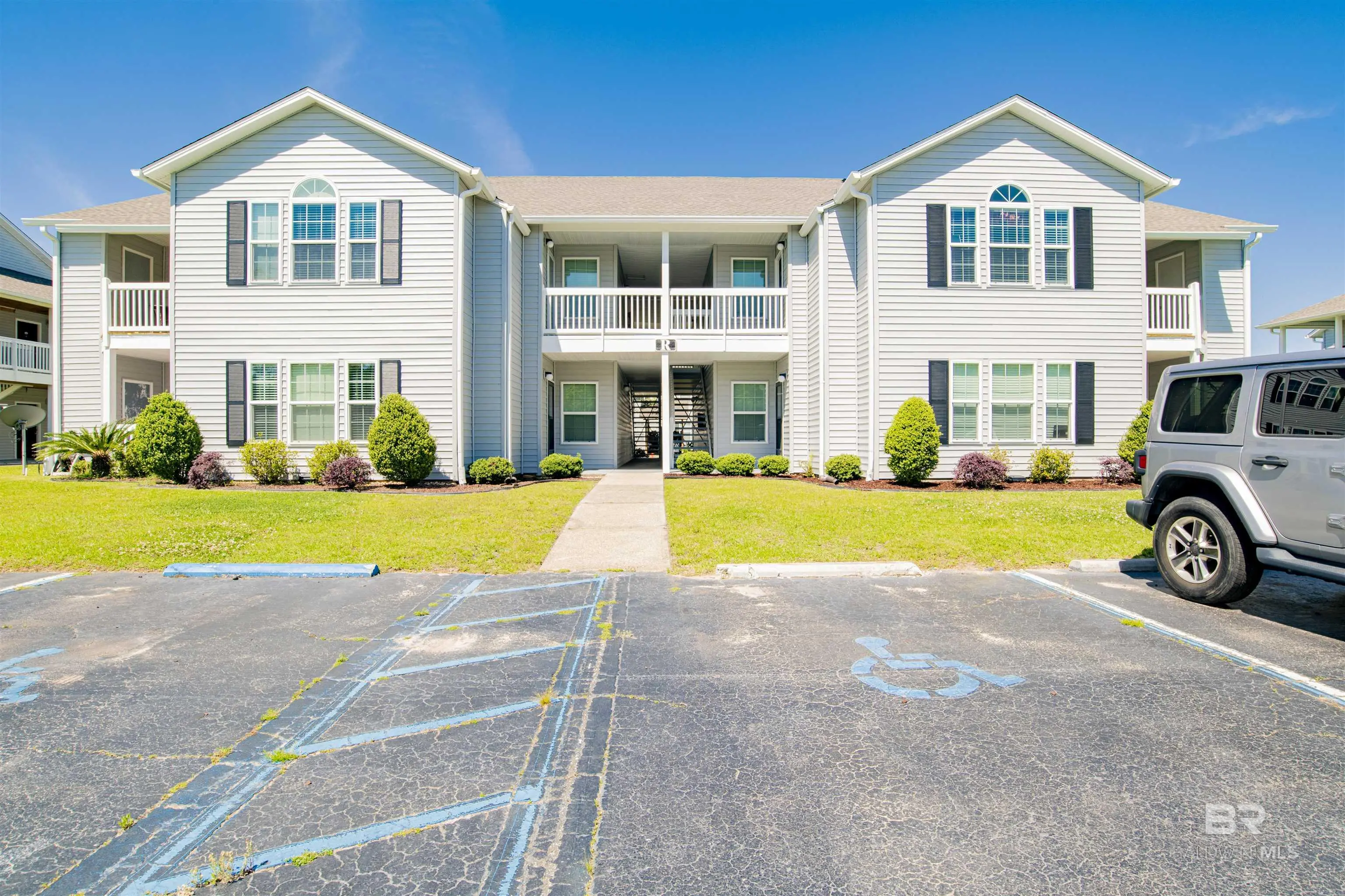 Photo of Listing #365234