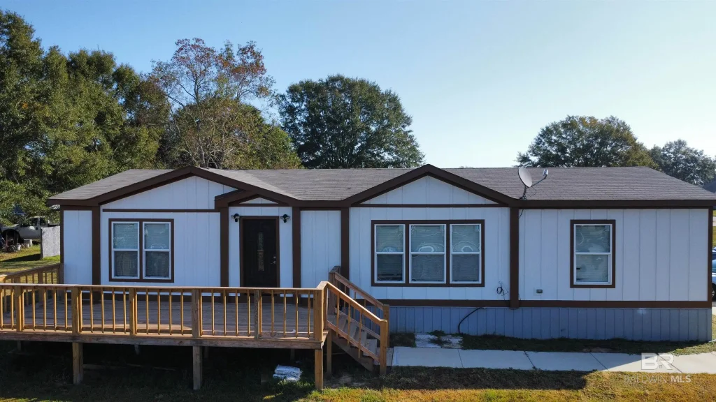 24177 Gemstone Drive, Loxley