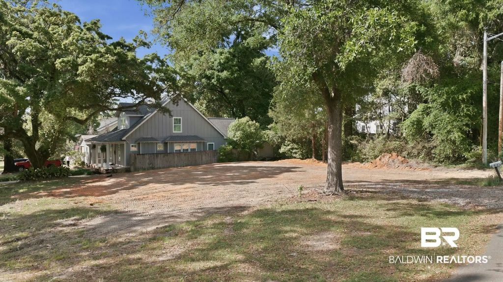 258 Equity Street, Fairhope