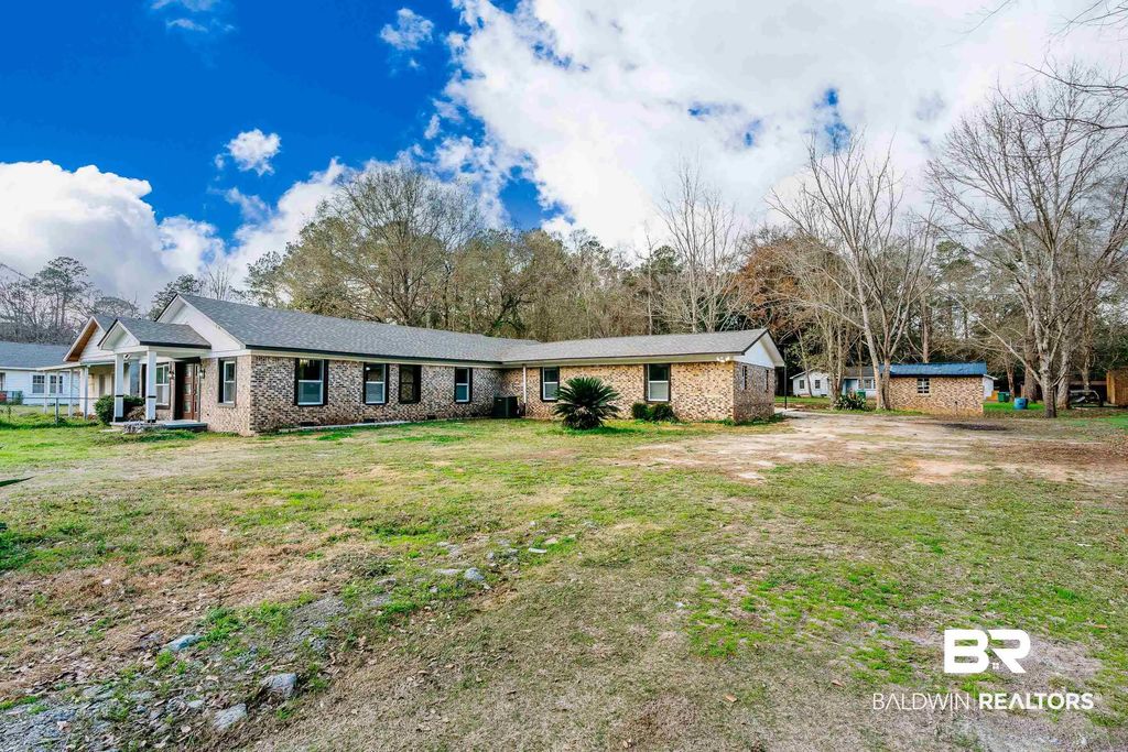 1190 Military Road, Mount Vernon