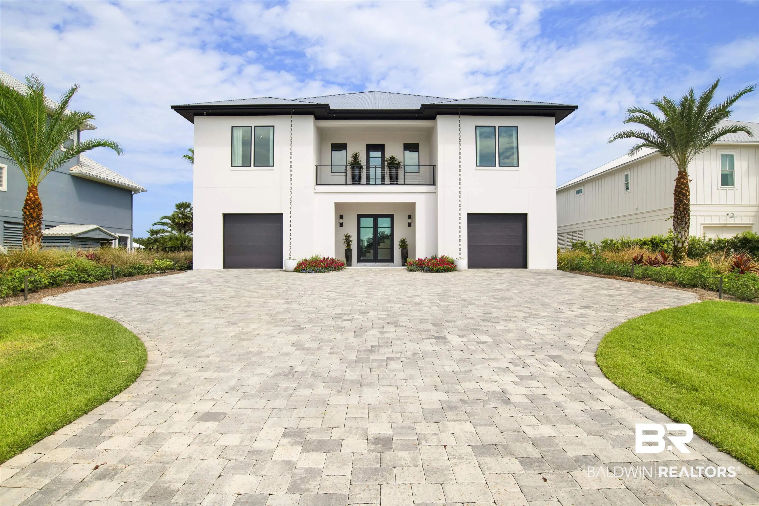 Photo of Listing #384461