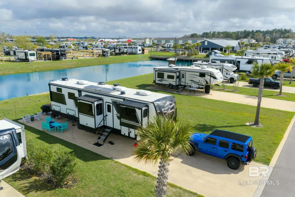 782 Vacation Circle, Foley