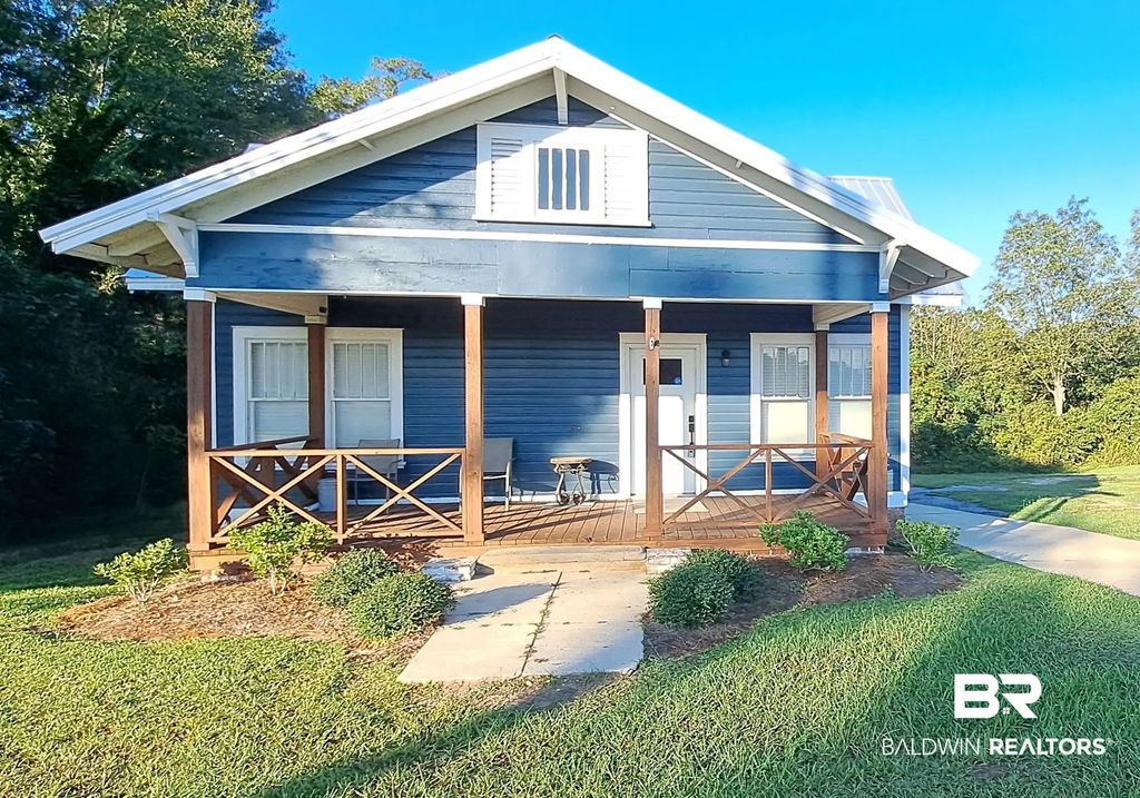 110 S Main Street, Evergreen