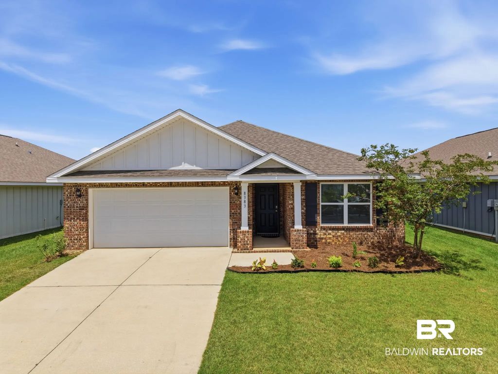 8383 Harmon St, Daphne