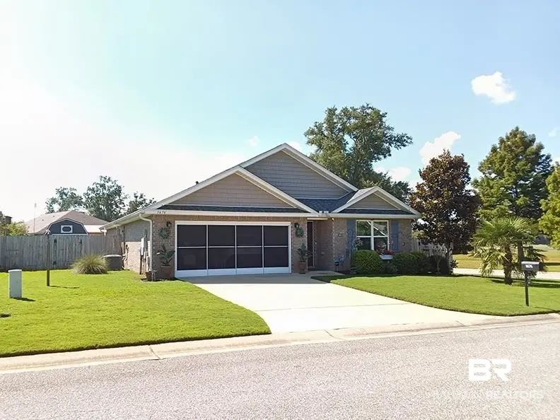 Photo of Listing #385834