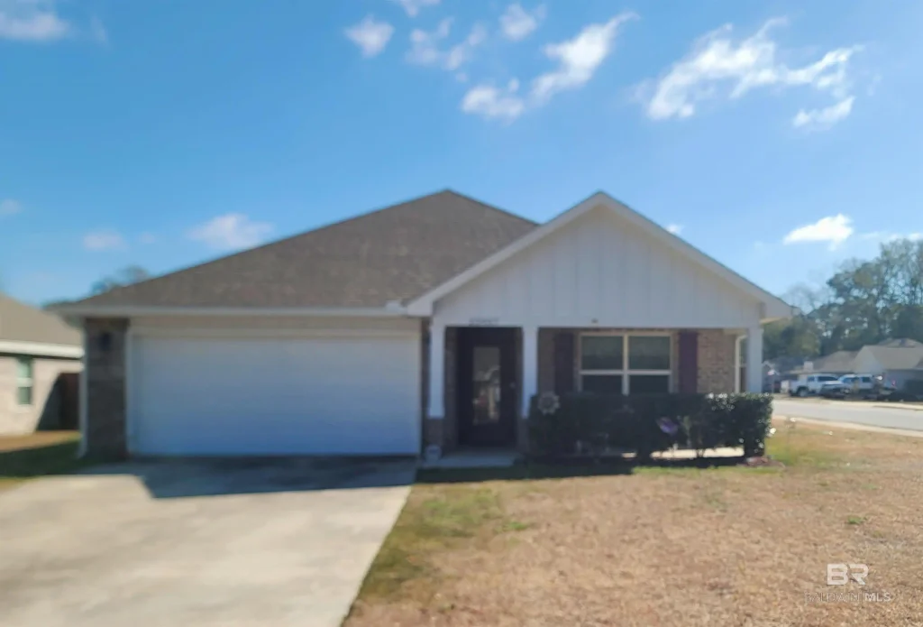 22937 Lance Drive, Robertsdale