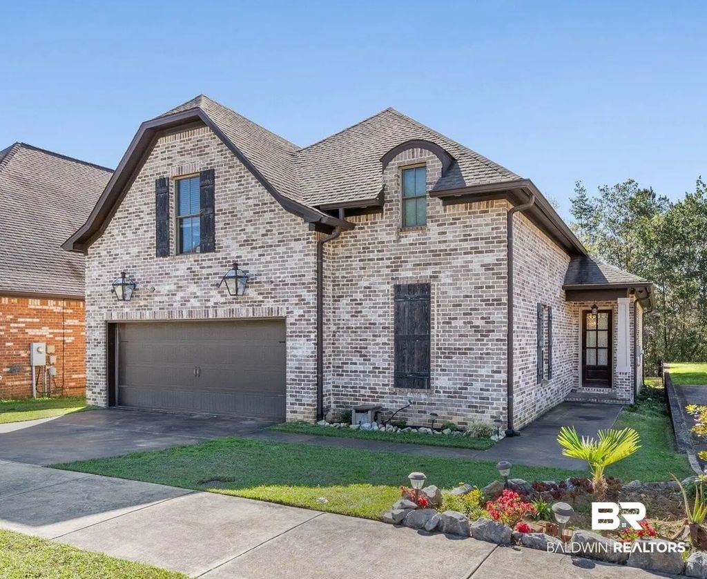 3528 Rue Royal, Mobile