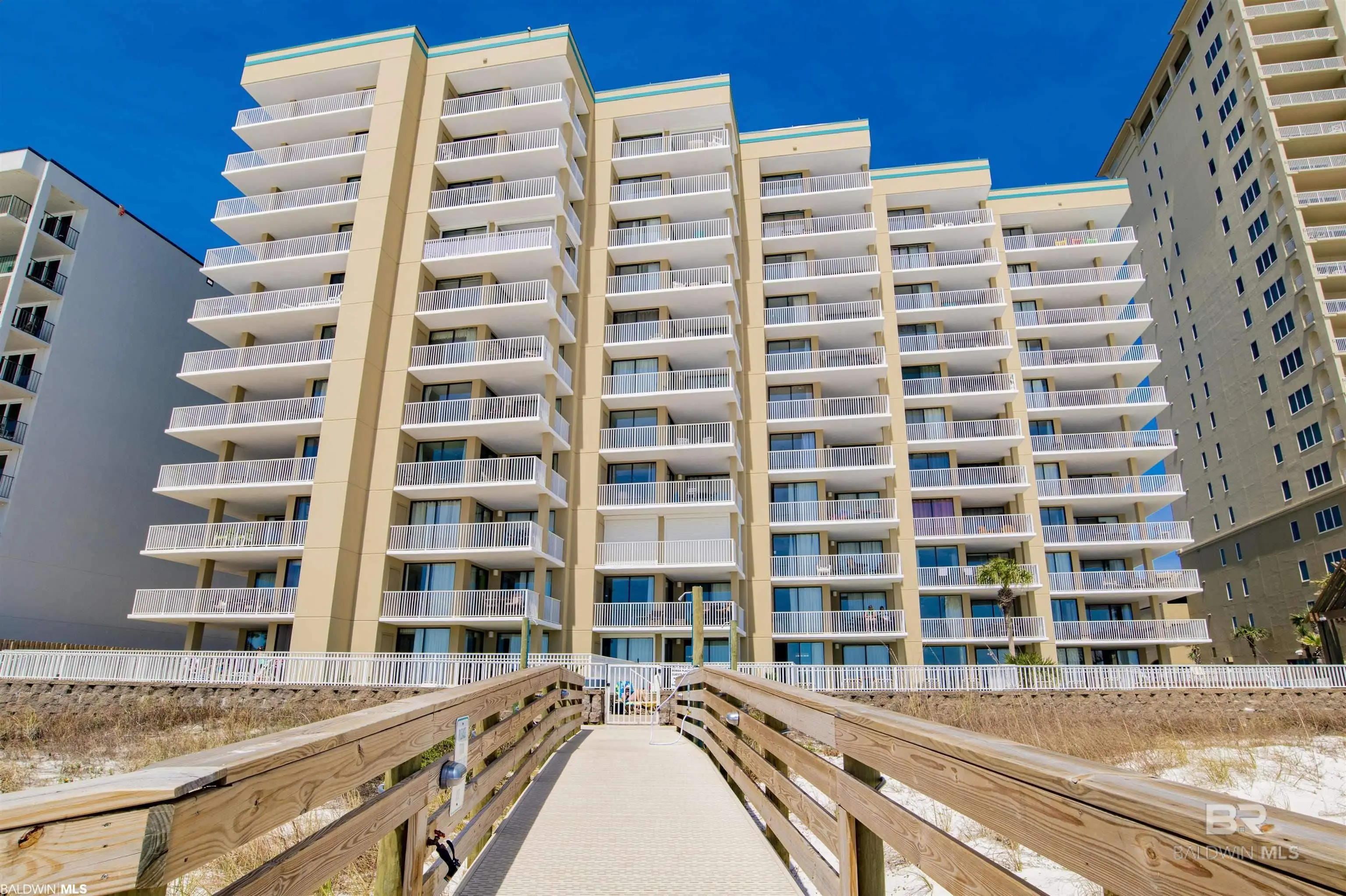 Photo of Listing #382901