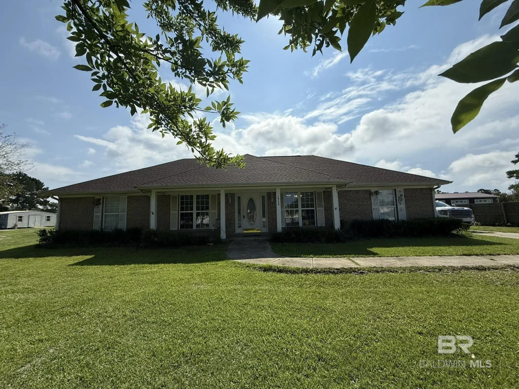 16150 Siena Street, Summerdale