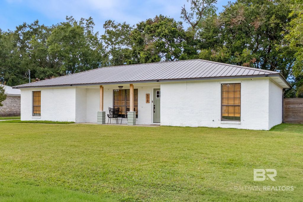 524 W Ariel Avenue, Foley