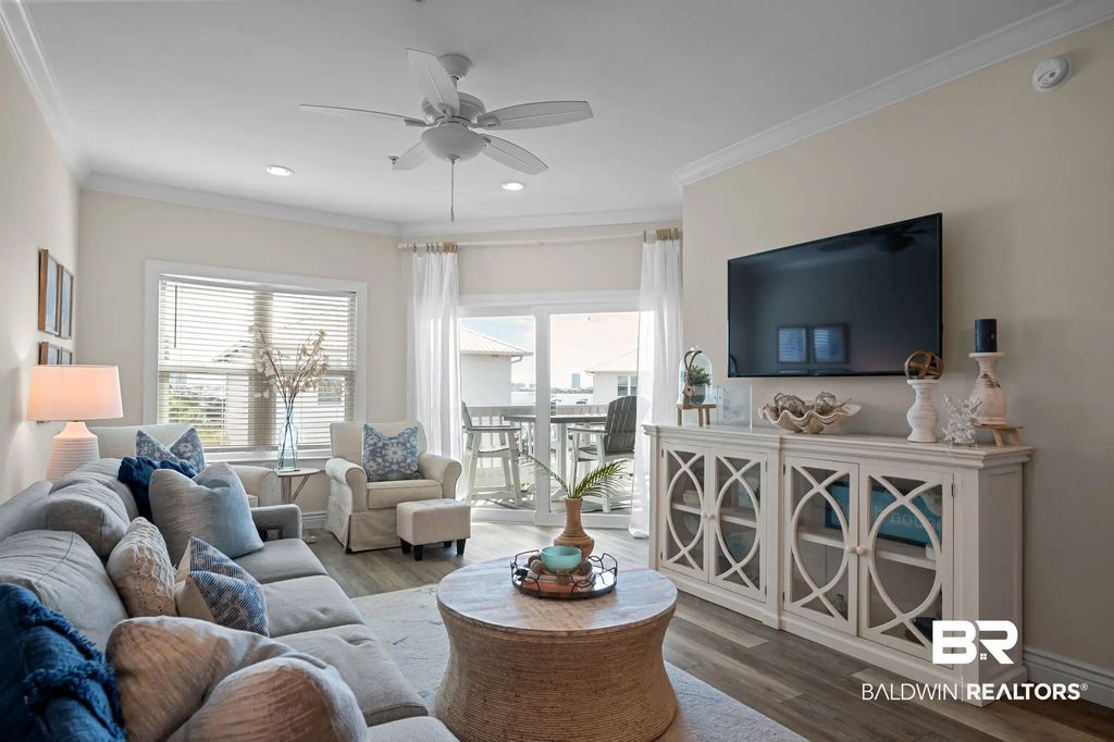 4532 Walker Key Boulevard Unit 11, Orange Beach