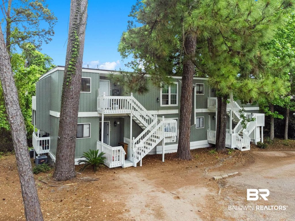 1106 2nd Street, Daphne