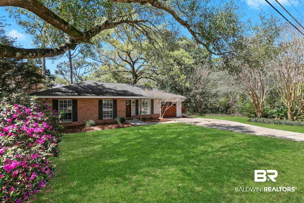 564 Southern Run, Fairhope