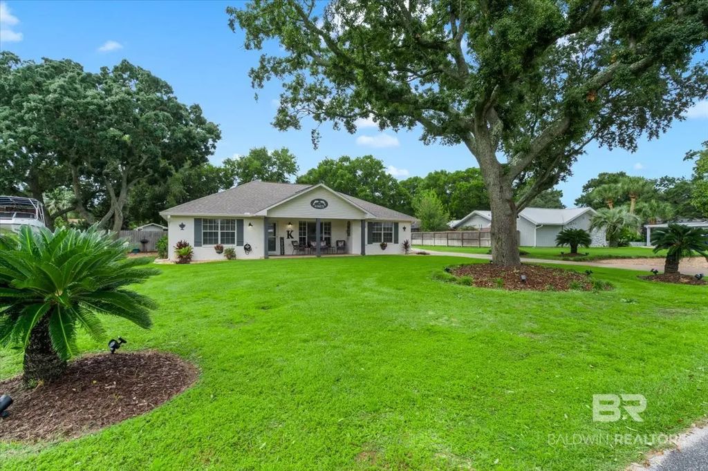 1427 Pineridge Drive, Gulf Shores