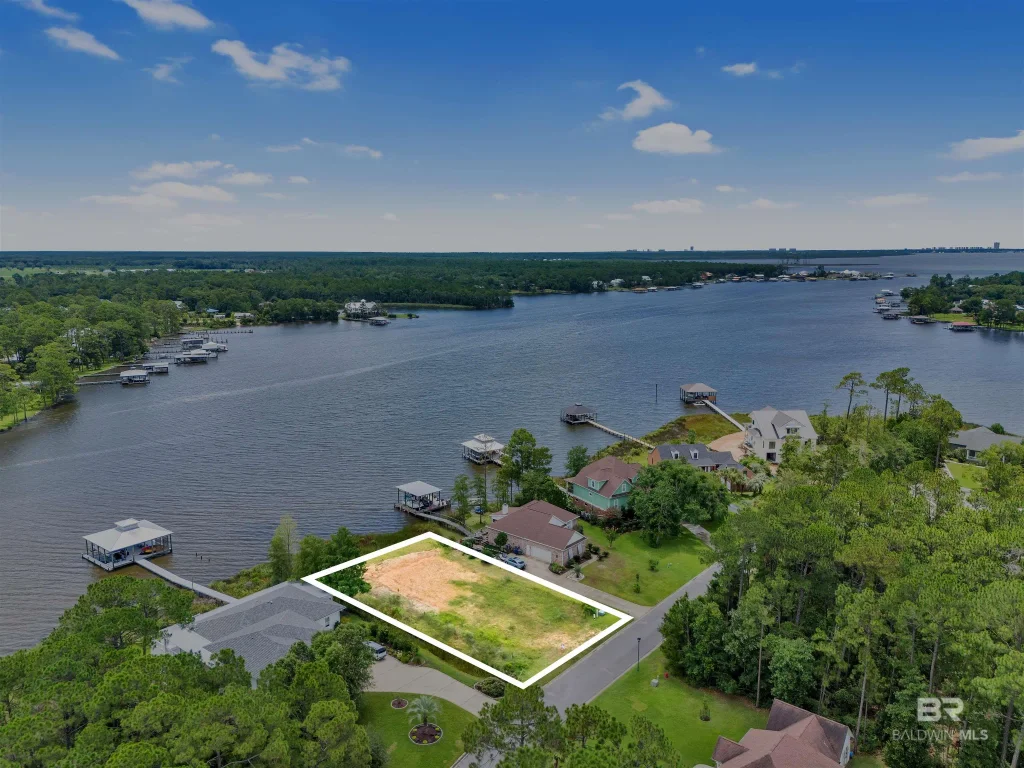 8963 Bay Point Drive, Elberta