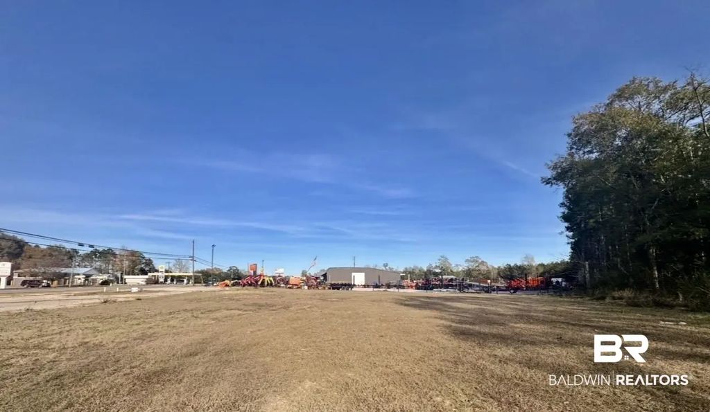 3083 S Alabama Avenue, Monroeville