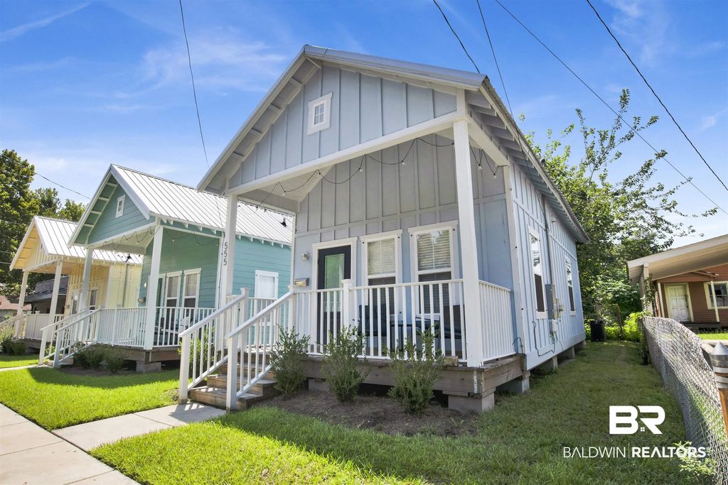 555 Congress Street, Mobile