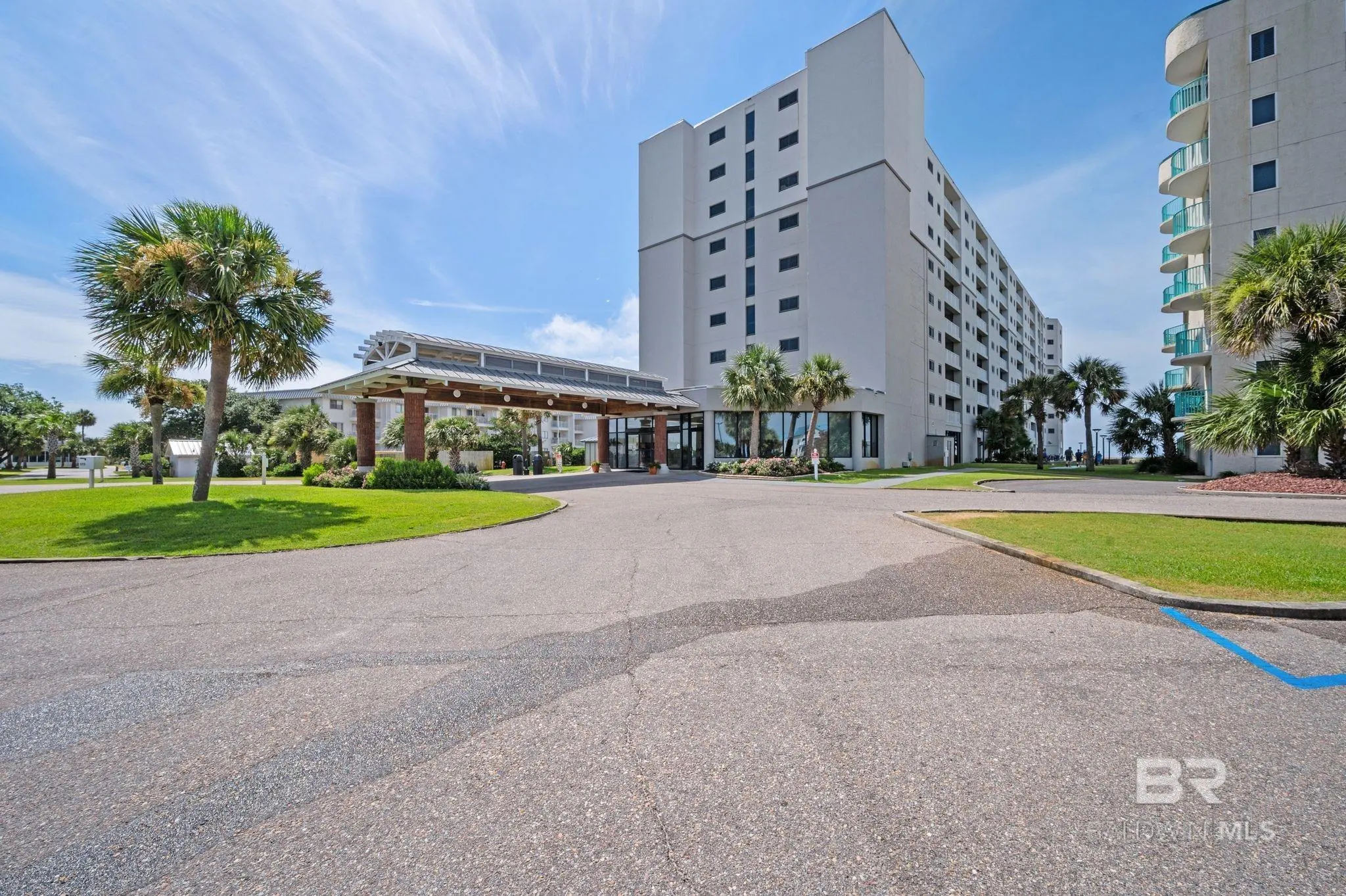 Photo of Listing #381322