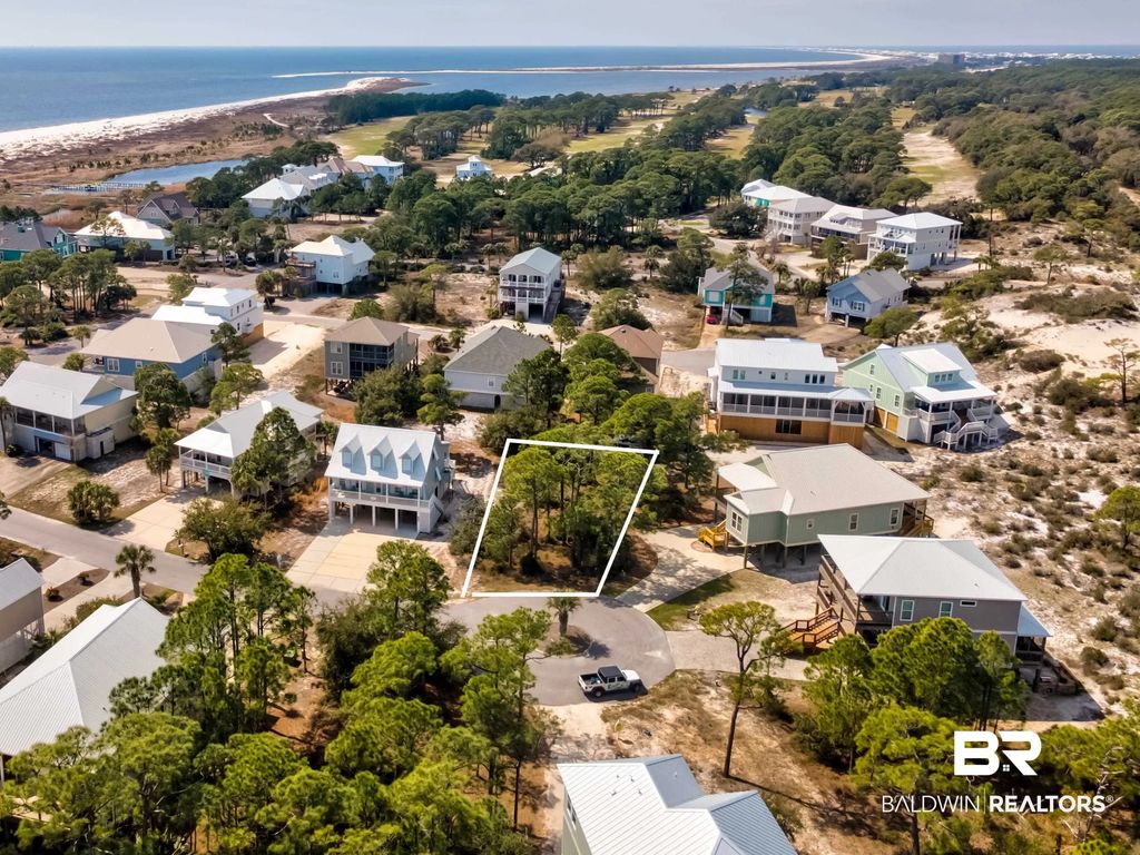 203 Magnolia Court, Dauphin Island