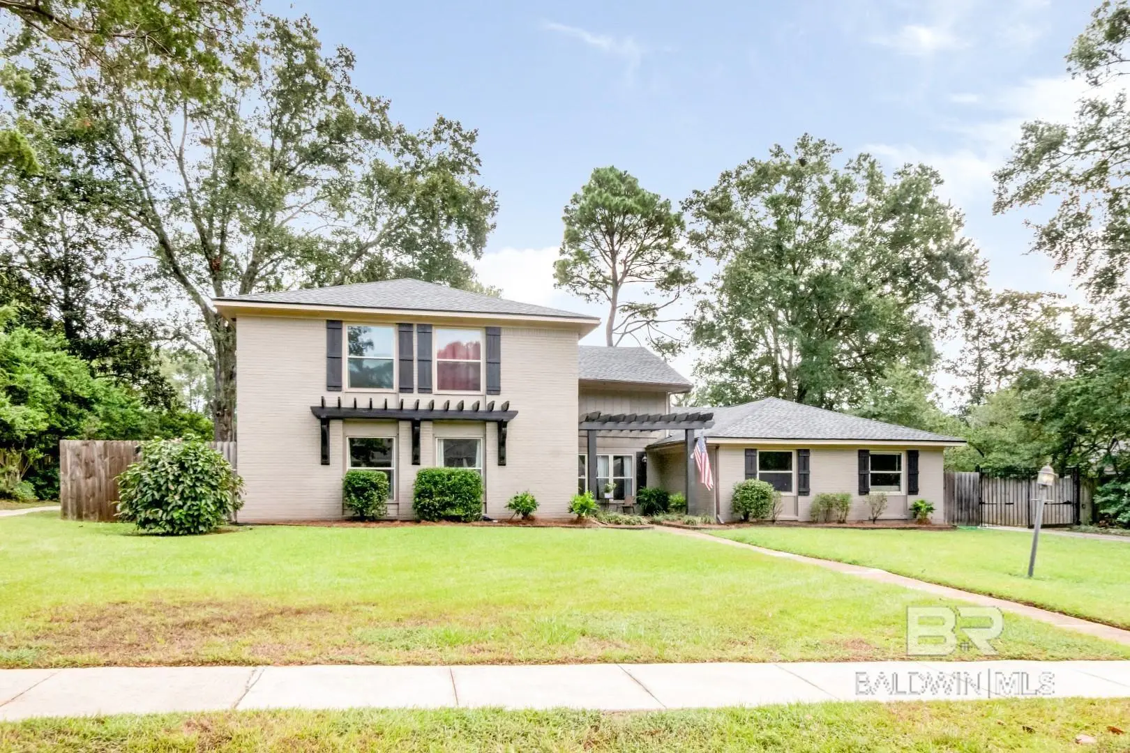 Photo of Listing #385880