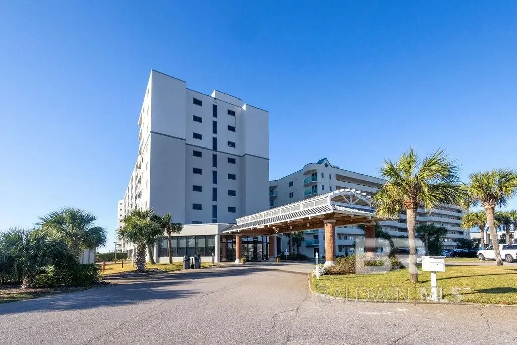 Photo of Listing #392735