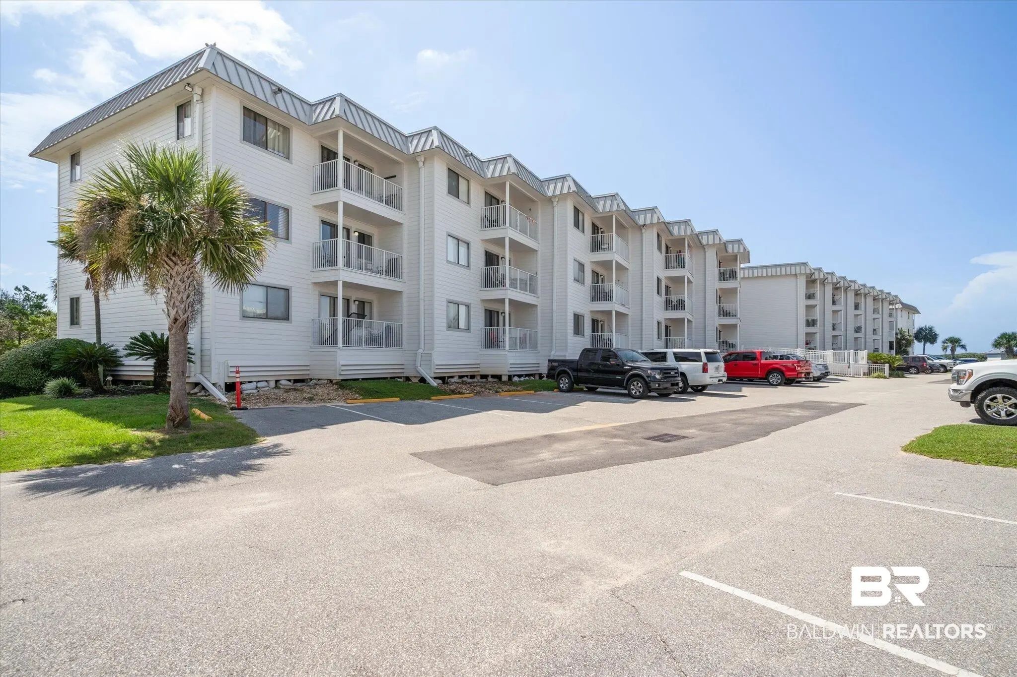 Photo of Listing #373347