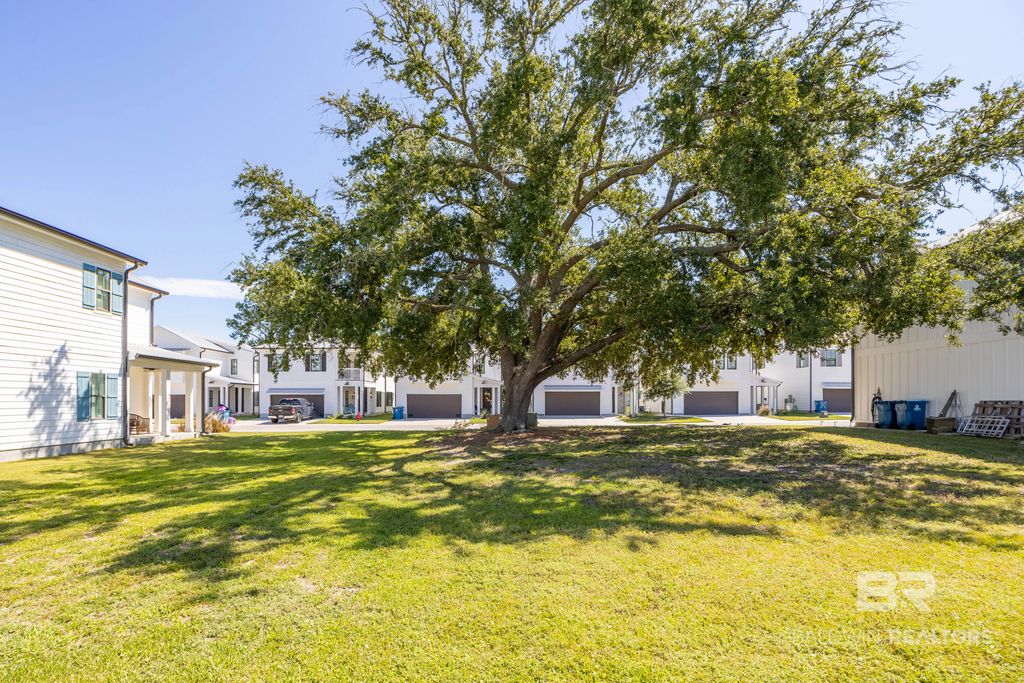 Casablanca Drive, Orange Beach
