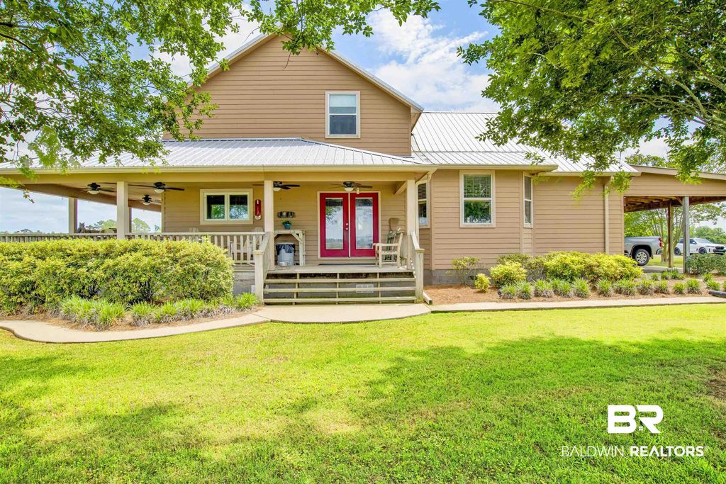 24795a County Road 32, Elberta