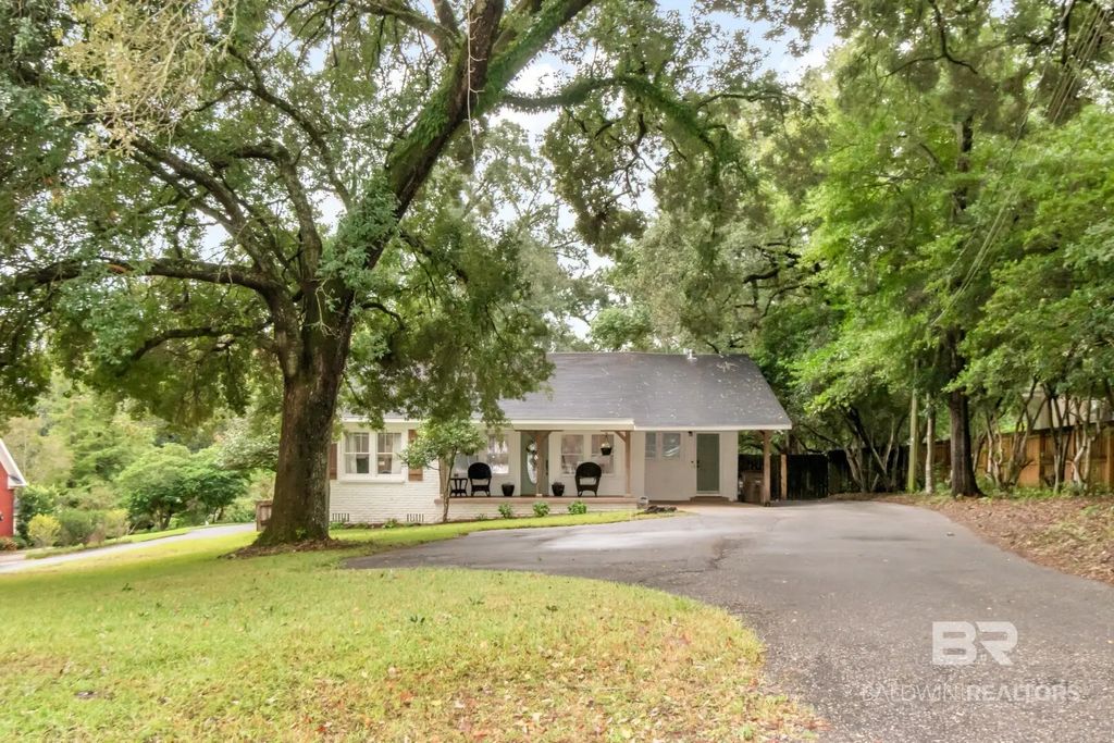 4149 Burma Road, Mobile