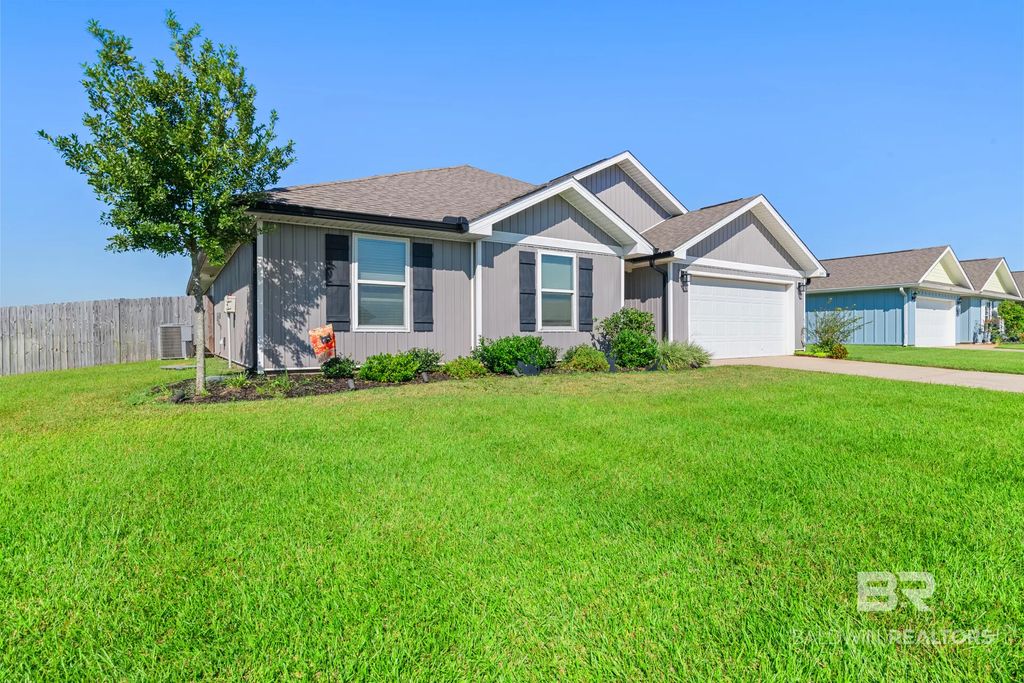 14401 Spearfish Dr, Foley