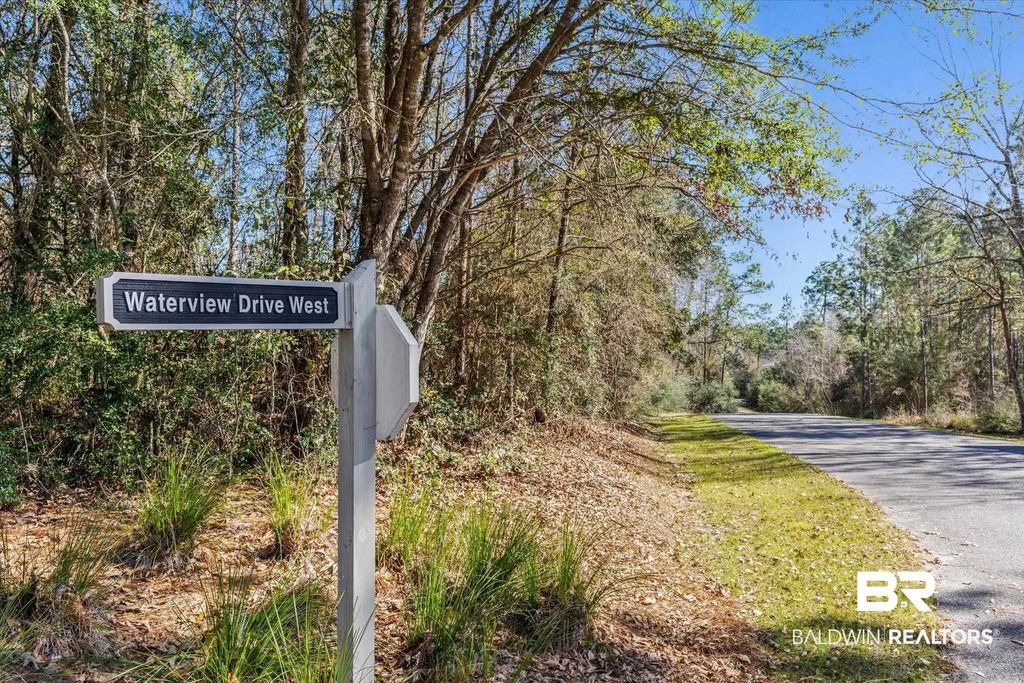 W Waterview Drive, Loxley