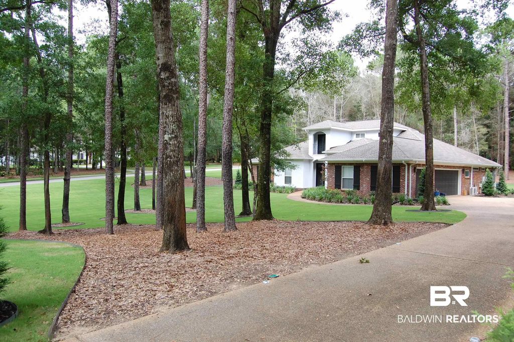 166 Willow Lake Drive, Fairhope