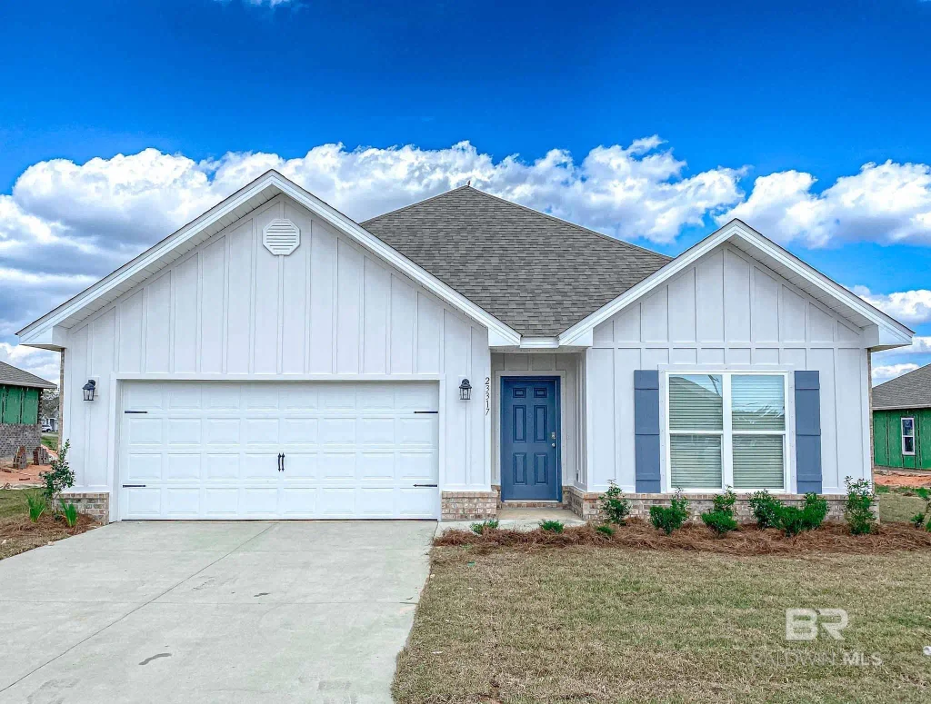 23317 Lieutenant Avenue, Foley