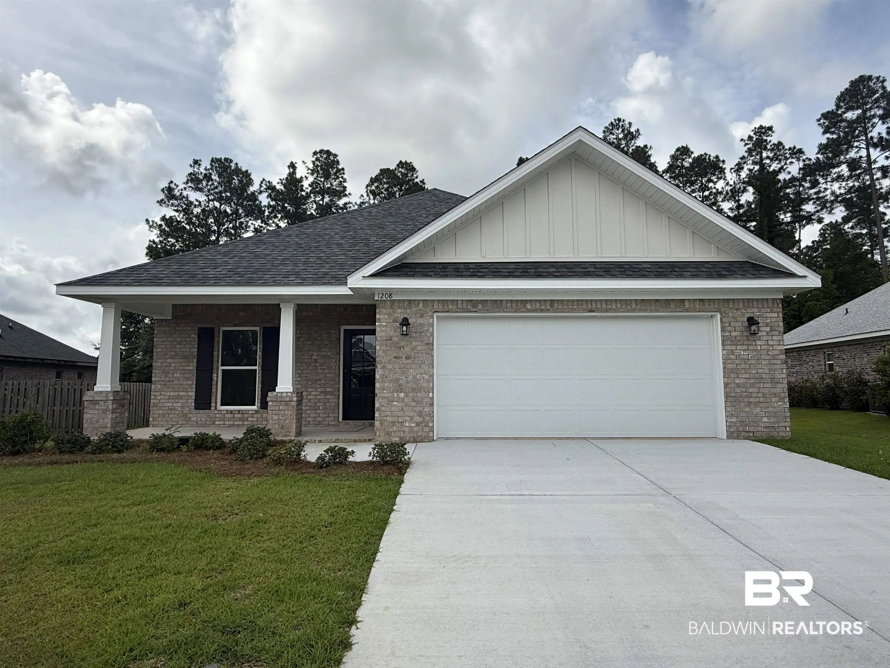 Photo of Listing #391387