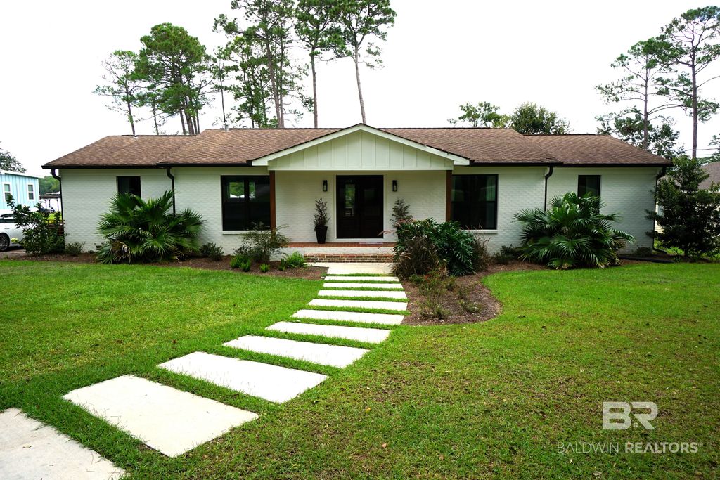 9396 Clarke Ridge Road, Foley