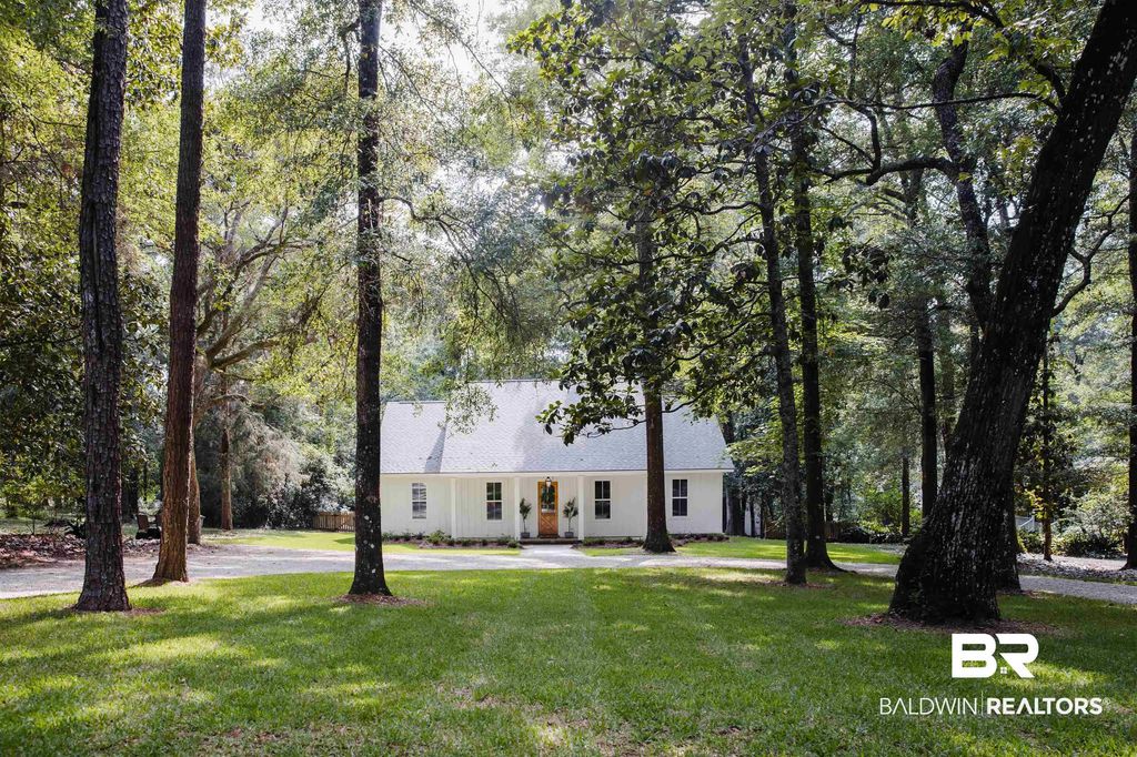 23875 2nd Street, Fairhope