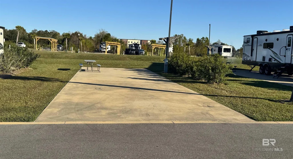 788 Vacation Circle, Foley